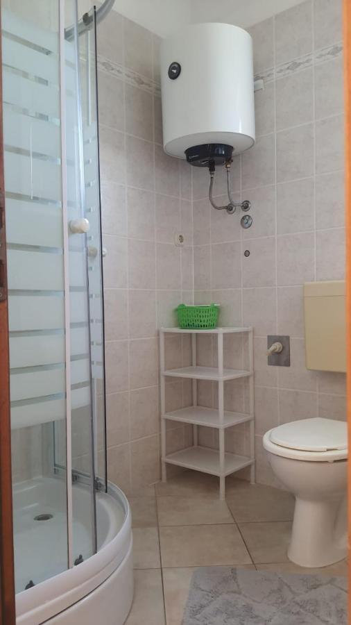 Apartments Irena Božava エクステリア 写真