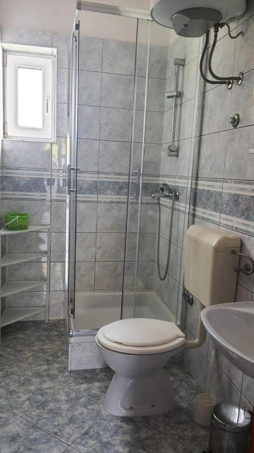 Apartments Irena Božava エクステリア 写真